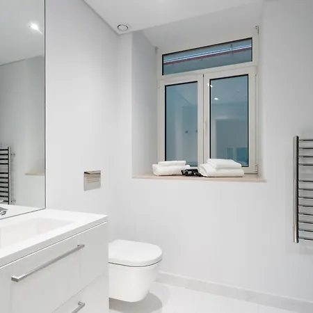 Konukevi Boulevard Bedrooms 4*