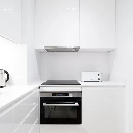 Boulevard Bedrooms Гостьовий будинок