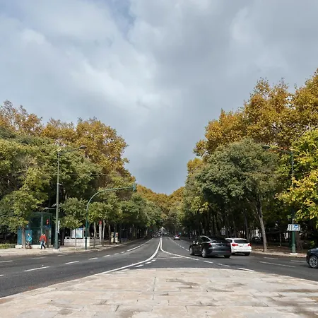 Boulevard Bedrooms ゲストハウス 4*